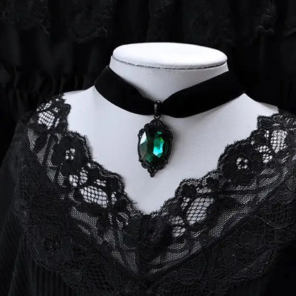 Gothic Venom Crystal Cameo Necklace